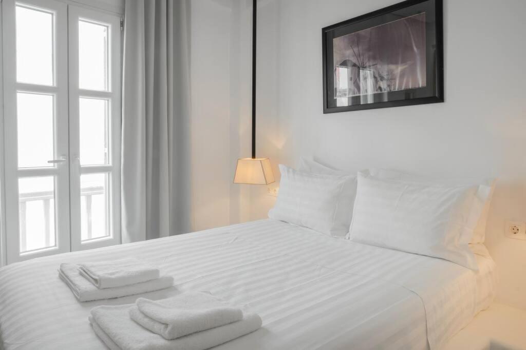 Luxury Apartment Center Of Mykonos Town - Sleeps 4 Exteriör bild